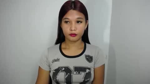 Snapshot of asian_yannie chatting on 06/04/26, 05:46 Yan online show from 06/04/26, 05:46