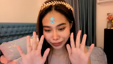 Snapshot of asianbabecandy chatting on 01/17/25, 09:28 candy online show from 01/17/25, 09:28