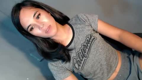 asianblk_barbiedoll online show from 09/16/25, 10:22