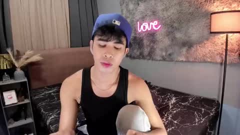 asiancum_peter online show from 09/26/25, 11:25