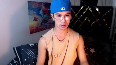 asiancum_peter online show from 04/28/26, 11:37
