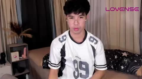 Snapshot of asiancum_peter chatting on 06/13/26, 02:09 asiancum_peter online show from 06/13/26, 02:09