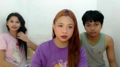 Snapshot of asiancutie0 chatting on 01/15/25, 06:01 online show from 01/15/25, 06:01