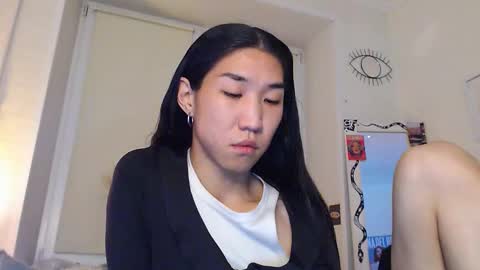 asiancvnt online show from 11/16/25, 02:55