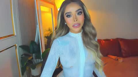 elizabeth arden online show from 09/25/25, 08:56