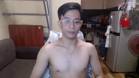 asiandreamboyx online show from 03/10/25, 04:14