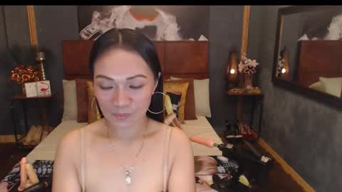 Snapshot of asianhotjasmin chatting on 05/14/26, 10:16 asianhotjasmin online show from 05/14/26, 10:16