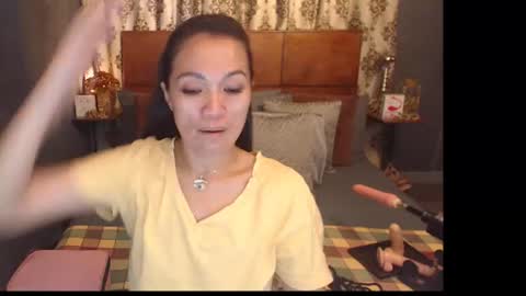 Snapshot of asianhotjasmin chatting on 06/20/26, 10:29 asianhotjasmin online show from 06/20/26, 10:29