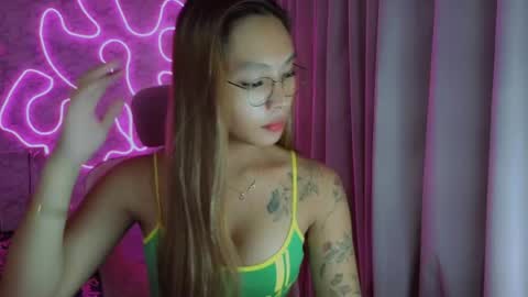Snapshot of asianhottiesttamira chatting on 07/13/26, 02:42 HI IM TAMIRA LOOKING FOR SERIOUS RELATIONSHIP online show from 07/13/26, 02:42