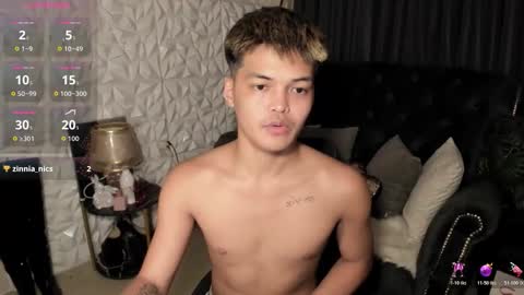 VICTORIA SCOTT online show from 12/04/25, 07:50