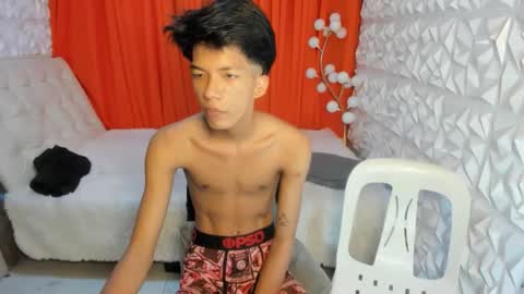 asiankingfucker online show from 05/20/26, 09:32