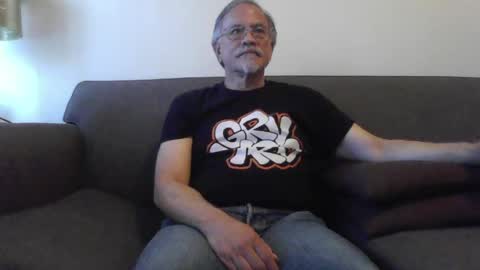 Snapshot of asianmixedman chatting on 06/02/26, 01:18 Asian Mixed Man online show from 06/02/26, 01:18