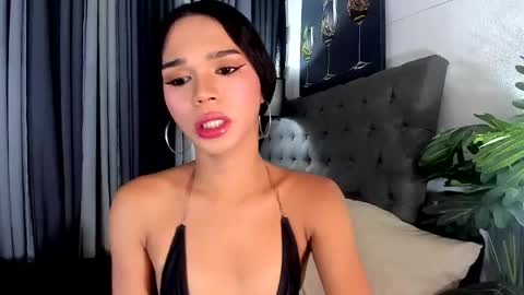 Snapshot of asianpetiteprincess chatting on 06/07/26, 11:25 asianpetiteprincess online show from 06/07/26, 11:25