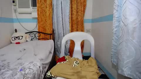 Snapshot of asianpinaychub chatting on 10/30/25, 06:52 asianpinaychub online show from 10/30/25, 06:52