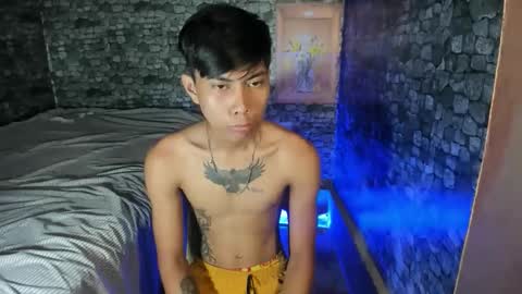 mark online show from 04/04/26, 01:19