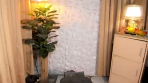 Snapshot of asianprettypetite chatting on 09/12/25, 02:55 CHESKA online show from 09/12/25, 02:55