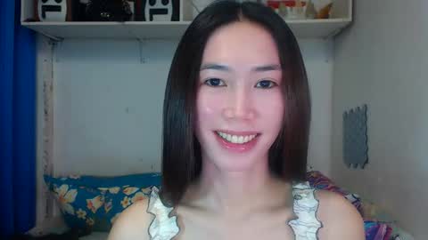 Snapshot of asianqt19 chatting on 03/09/26, 11:03 J A D E online show from 03/09/26, 11:03