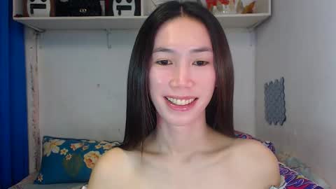 Snapshot of asianqt19 chatting on 03/15/26, 06:30 J A D E online show from 03/15/26, 06:30