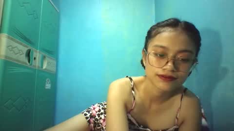 ann online show from 03/28/26, 02:05