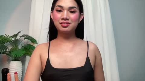 Snapshot of asiansweet_lily chatting on 06/30/26, 09:16 Lily online show from 06/30/26, 09:16