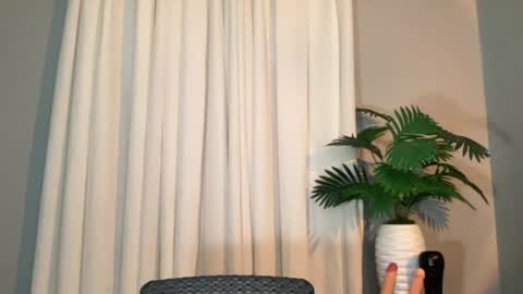 Snapshot of asiansweet_lily chatting on 07/17/26, 06:53 Lily online show from 07/17/26, 06:53