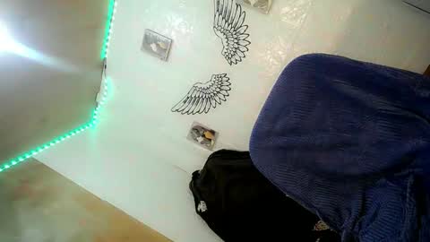 Snapshot of asiantarzan chatting on 10/26/25, 12:49 jane18 online show from 10/26/25, 12:49