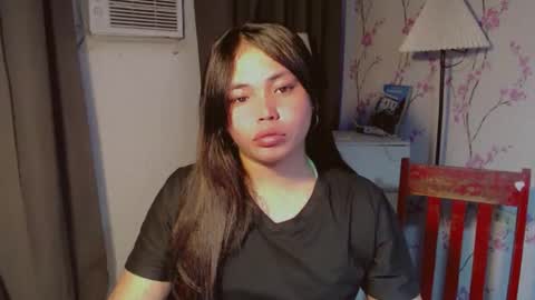 Snapshot of asiantreasures chatting on 01/17/26, 10:13 kisses online show from 01/17/26, 10:13