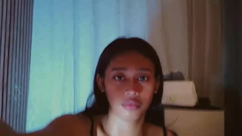 kisses online show from 06/06/26, 04:23