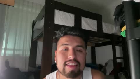 Snapshot of asilios_x chatting on 10/13/25, 04:01 A S I L I O S   H A L L online show from 10/13/25, 04:01