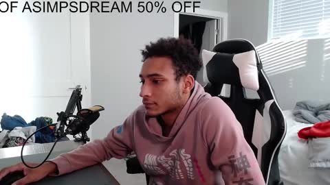 Snapshot of asimpsdream chatting on 11/19/25, 02:06 asimpsdream online show from 11/19/25, 02:06