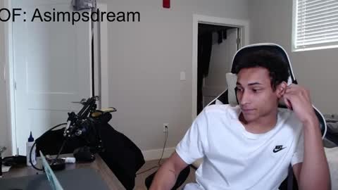 asimpsdream online show from 04/25/26, 01:41