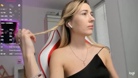 Caroline online show from 02/27/26, 01:22