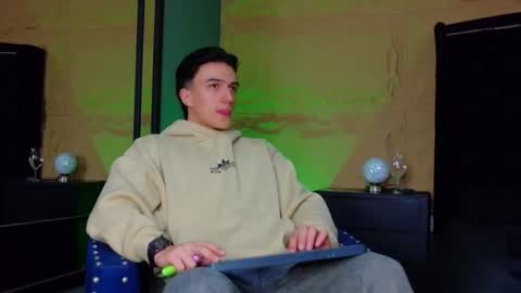 Aslan  online show from 04/02/26, 03:26