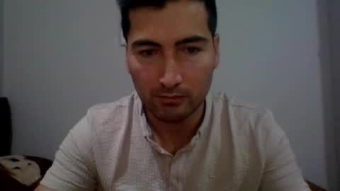 Antonio online show from 02/10/25, 04:04