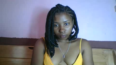 asmiraa online show from 04/17/26, 11:13