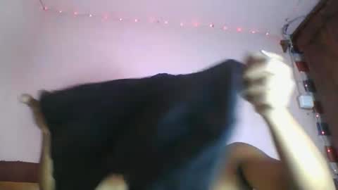 asmiraa online show from 04/20/26, 11:13