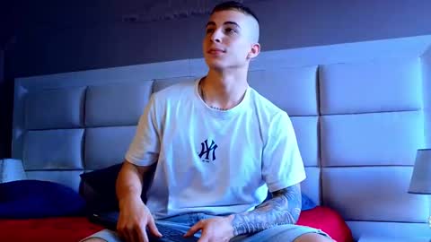 Snapshot of asmodeo_cox chatting on 01/20/25, 09:11 Asmodeo  -   online show from 01/20/25, 09:11