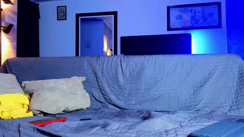 Snapshot of asmodeo_cox chatting on 02/12/25, 04:01 Asmodeo  -   online show from 02/12/25, 04:01