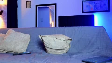 Snapshot of asmodeo_cox chatting on 02/14/25, 02:18 Asmodeo  -   online show from 02/14/25, 02:18