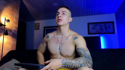 Snapshot of asmodeo_cox chatting on 03/02/25, 03:45 Asmodeo  -   online show from 03/02/25, 03:45