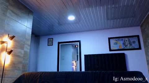 Snapshot of asmodeo_cox chatting on 10/02/25, 04:30 Asmodeo  -   online show from 10/02/25, 04:30