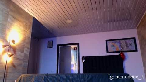 Snapshot of asmodeo_cox chatting on 10/18/25, 02:14 Asmodeo  -   online show from 10/18/25, 02:14