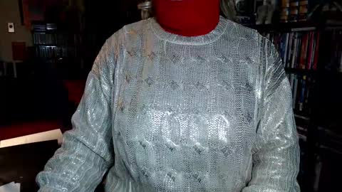 Aspen Vale online show from 12/19/25, 03:52