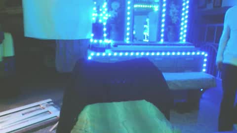 SIR WILLIAM online show from 12/31/24, 12:36