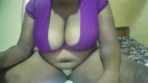 Snapshot of assbaby5 chatting on 02/01/26, 05:06 assbaby5 online show from 02/01/26, 05:06