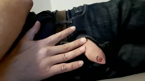 Snapshot of asscockballs4miss chatting on 12/30/24, 07:11 Will take commands from GuysWomenCouples etc online show from 12/30/24, 07:11