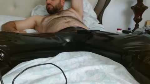 latex online show from 12/05/24, 04:23
