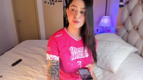 Snapshot of asshley__ chatting on 02/07/25, 05:31 Ashley online show from 02/07/25, 05:31