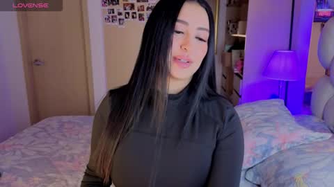 Snapshot of asshley__ chatting on 09/24/25, 10:46 Ashley online show from 09/24/25, 10:46