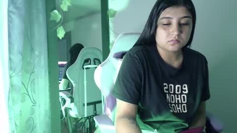 Asshley online show from 12/16/25, 09:58